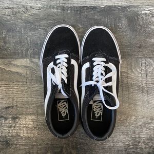Black and white Van sneakers